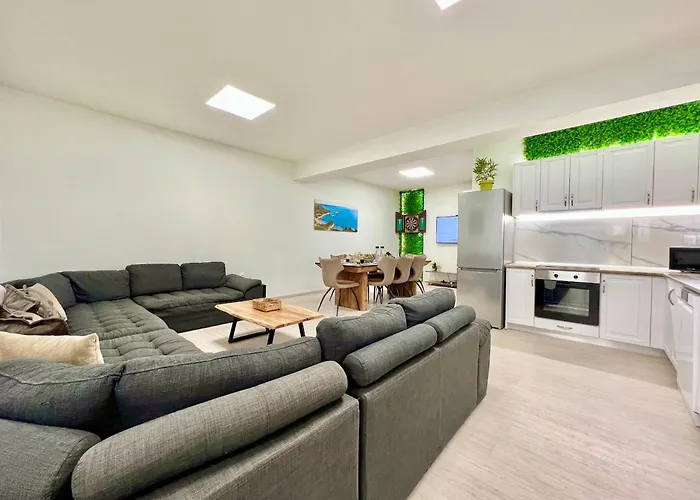 Verano With Private Pool By Dadovillas Sidárion