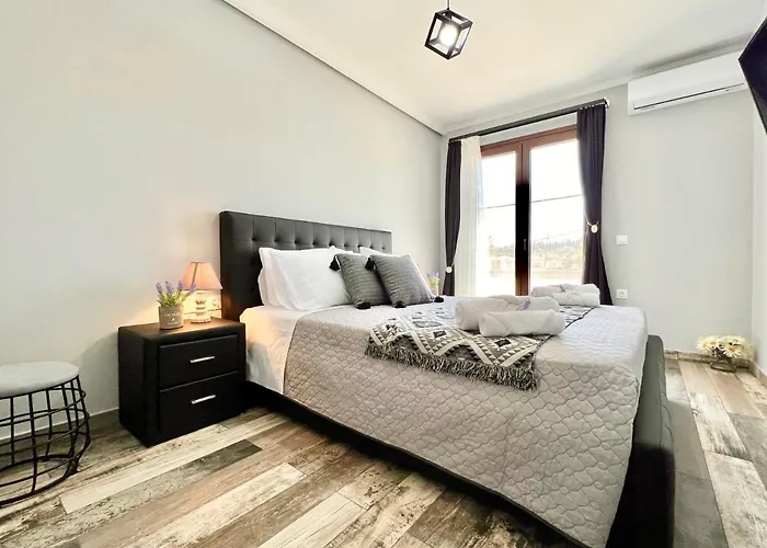 Verano With Private Pool By Dadovillas Βίλα