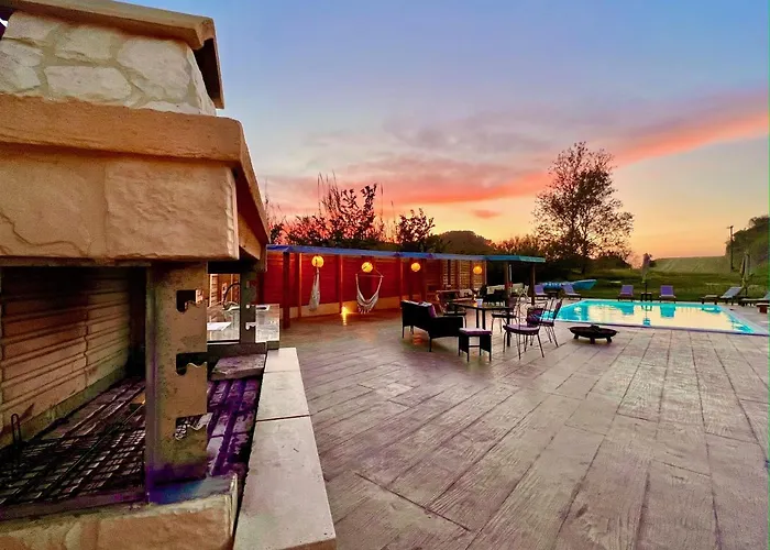 Verano With Private Pool By Dadovillas Βίλα Σιδάρι