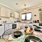 Verano With Private Pool By Dadovillas * Σιδάρι