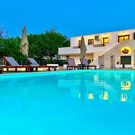 וילה Verano With Private Pool By Dadovillas